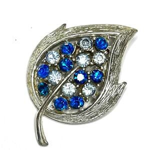 Vintage Blue Rhinestone Leaf Brooch Vtg Costume Jewelry Pin M03